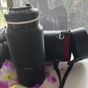 Nikon Series E Black Lens with Textured Grip